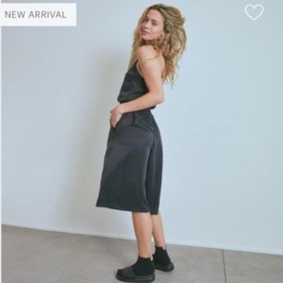 NWT Lunya Washable Silk Wide Leg Crop Set in Black - Picture 2 of 6